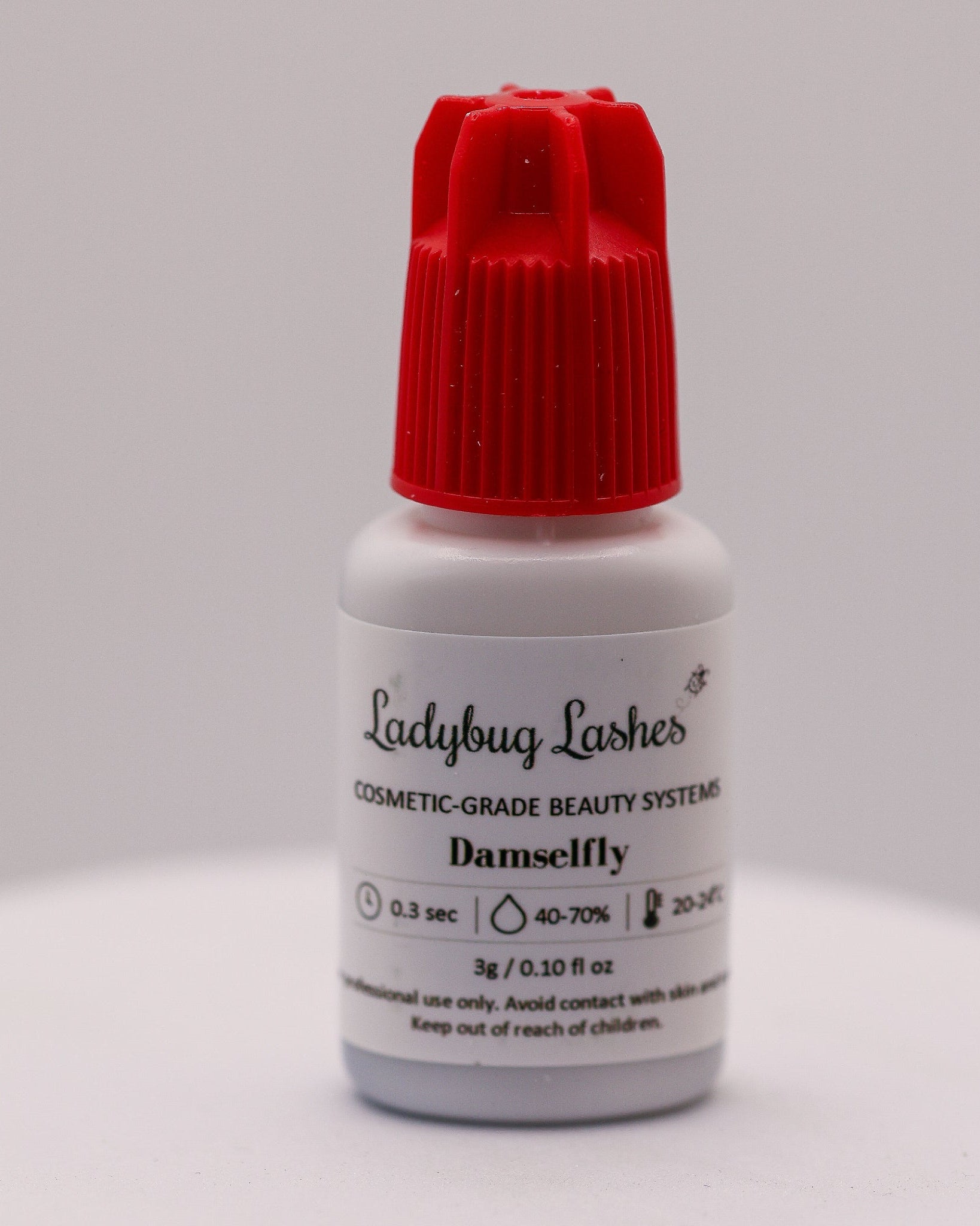 LADYBUGLASHES Damselfly UK Lash Adhesive Glue 0.3 Sec – cosmetic grade lash extension glue