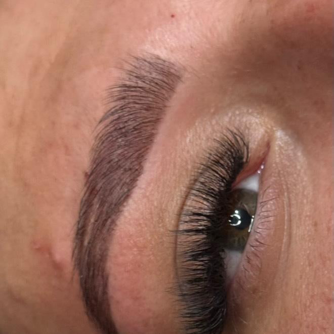 10D Clover Lashes 16 row mixed box