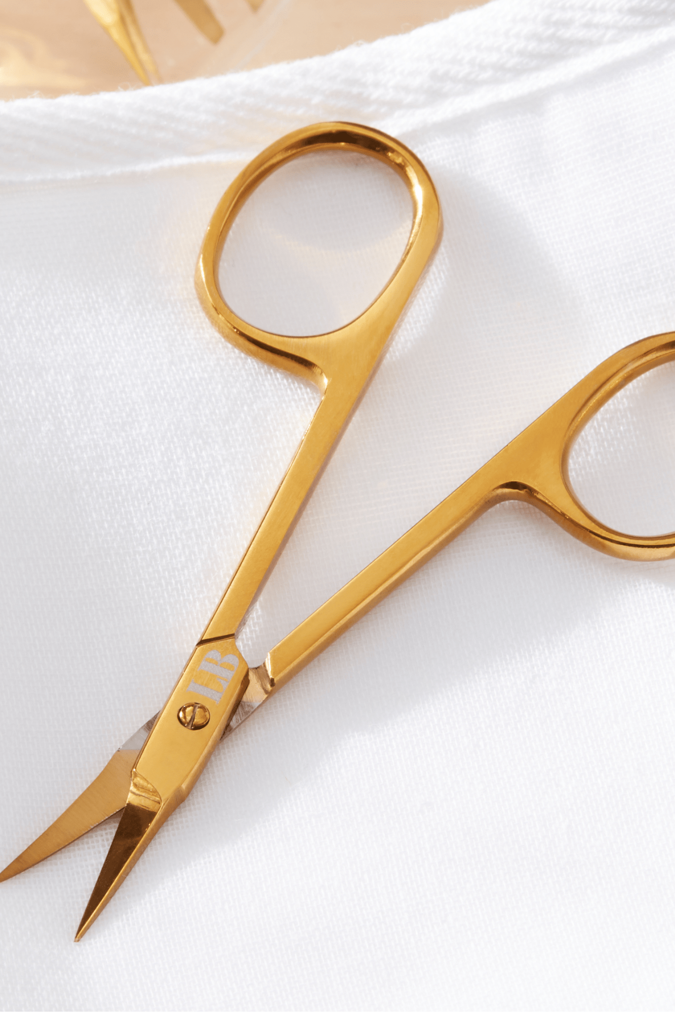 ladybuglashes lashglue lashtrays lashadhesive glueretention cloverlashes wlashes yylashes premades promades lashes