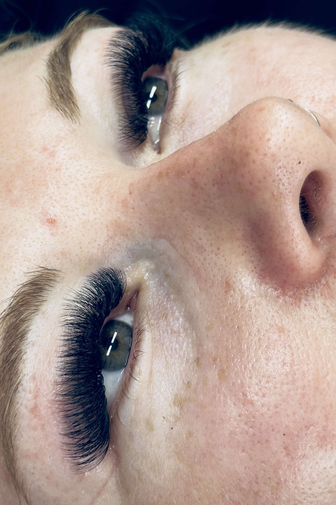 ladybuglashes lashglue lashtrays lashadhesive glueretention cloverlashes wlashes yylashes premades promades lashes