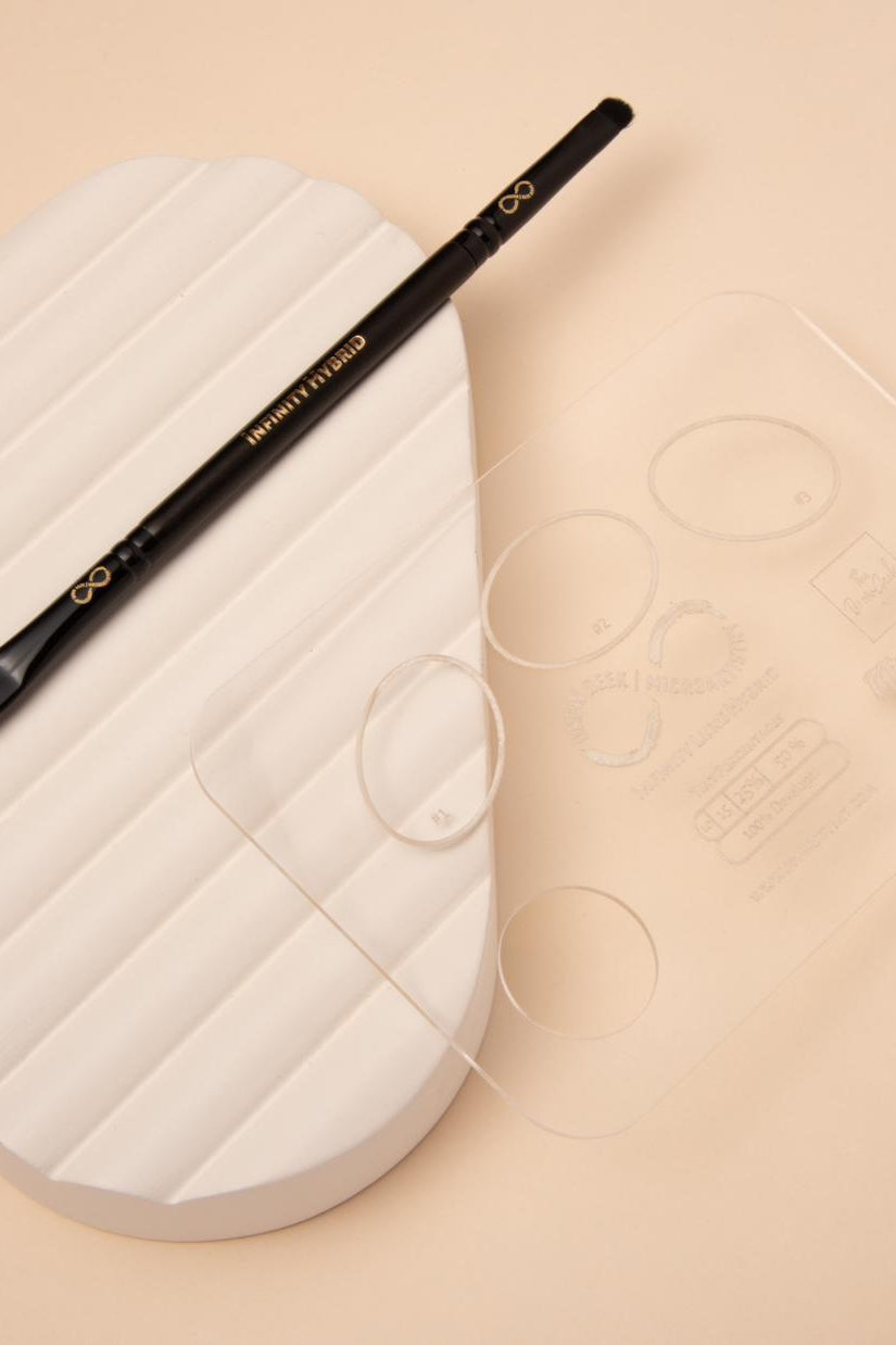 Infinity Lift & Tint Palette Gold/Clear with Buff & Blend Brush