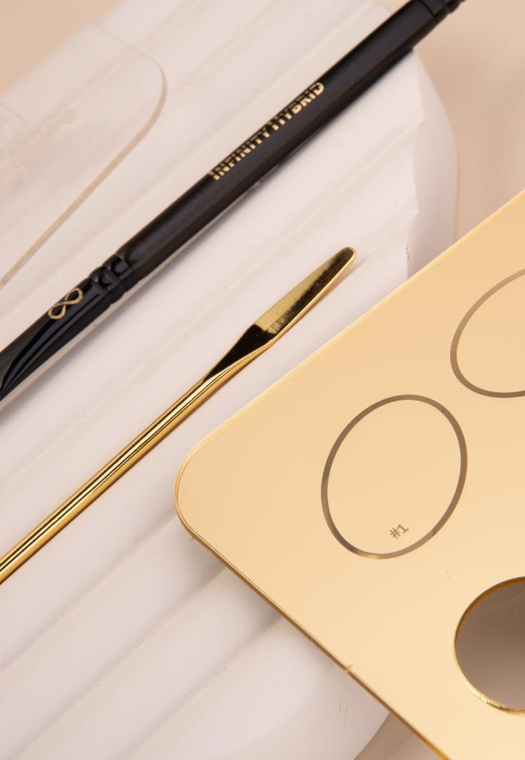 Infinity Lift & Tint Palette Gold/Clear with Buff & Blend Brush