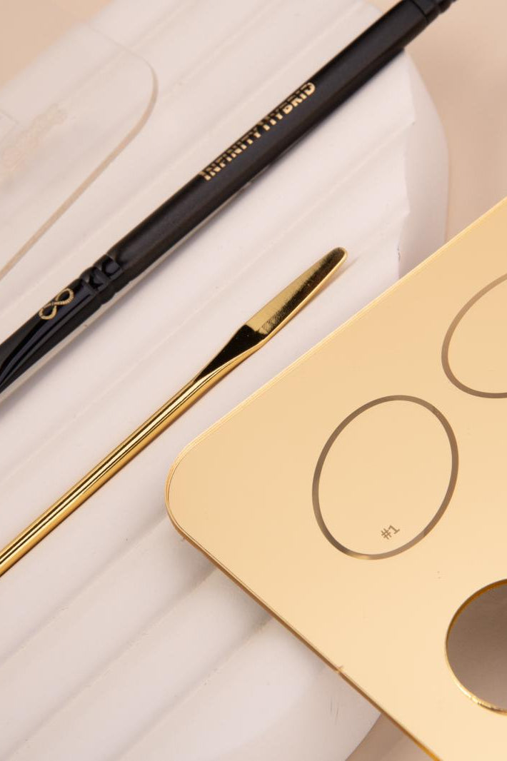 Infinity Lift & Tint Palette Gold/Clear with Buff & Blend Brush