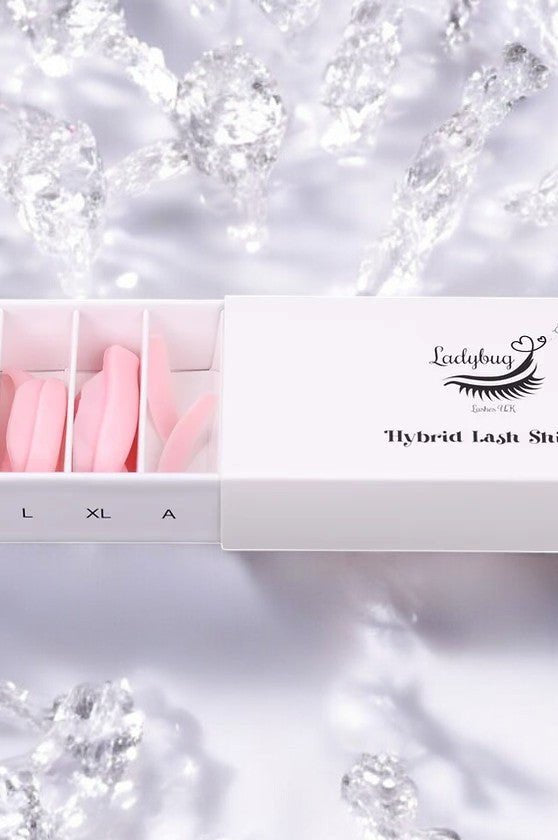 ladybuglashes lashglue lashtrays lashadhesive glueretention cloverlashes wlashes yylashes premades promades lashes