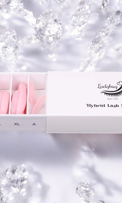 ladybuglashes lashglue lashtrays lashadhesive glueretention cloverlashes wlashes yylashes premades promades lashes