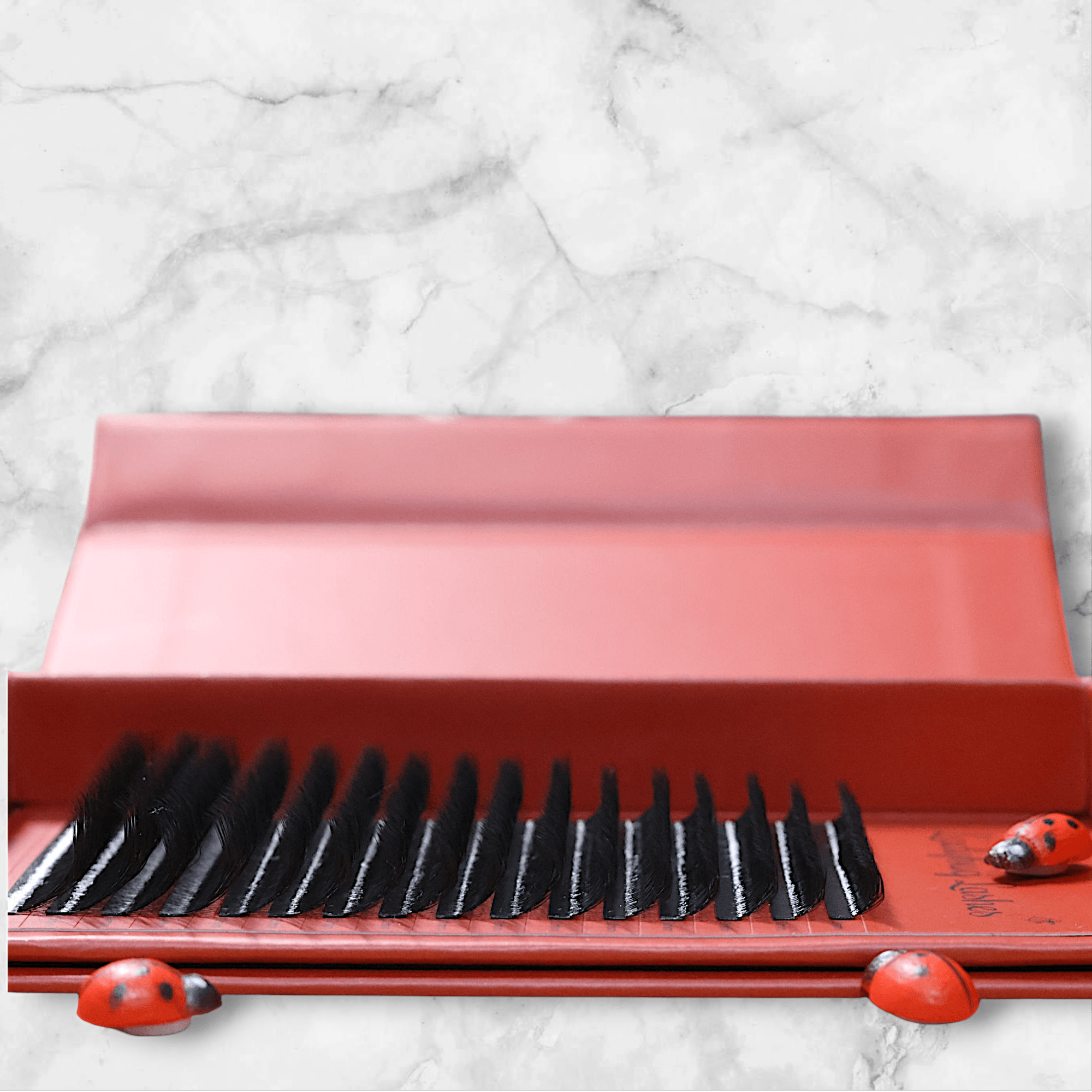 8D Clover Lashes 16 row mixed tray