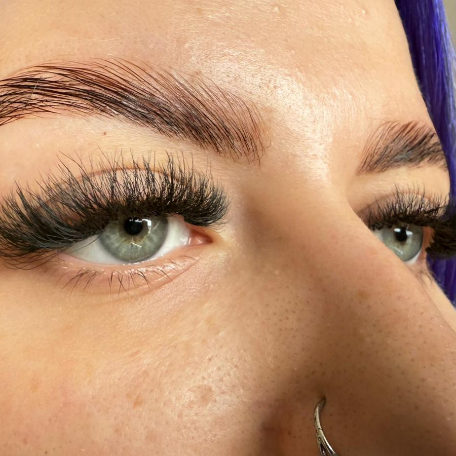 8D Clover Lashes 16 row mixed tray