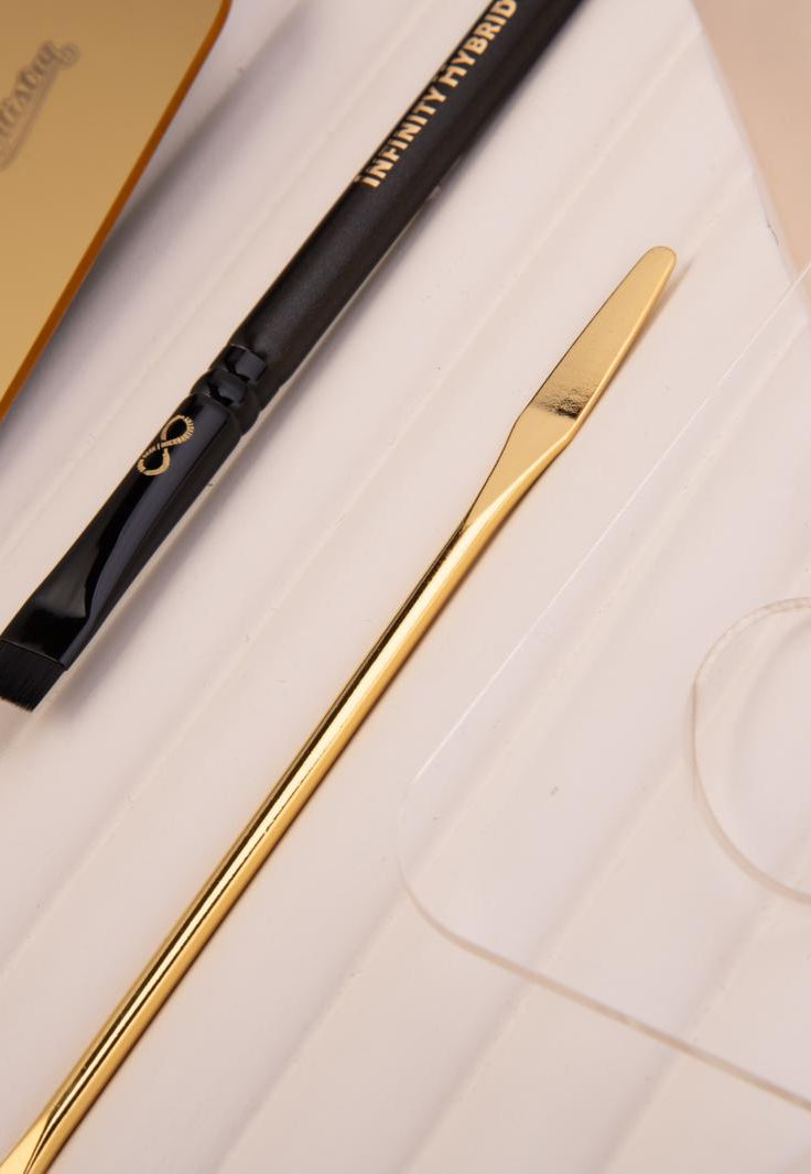 Infinity Lift & Tint Palette Gold/Clear with Buff & Blend Brush