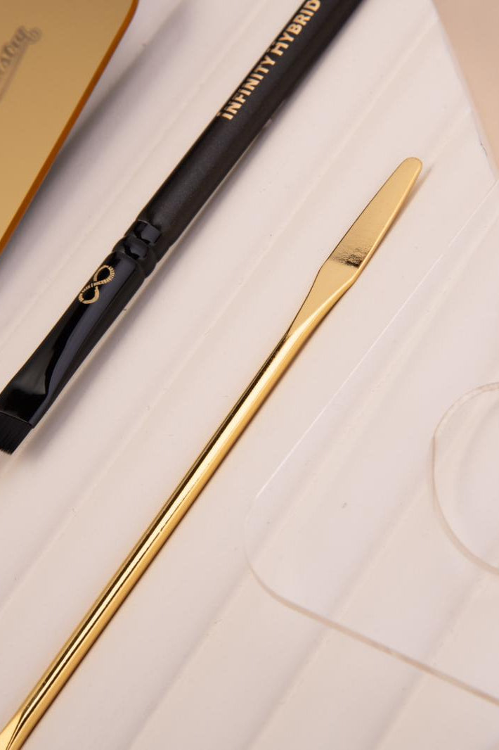 Infinity Lift & Tint Palette Gold/Clear with Buff & Blend Brush