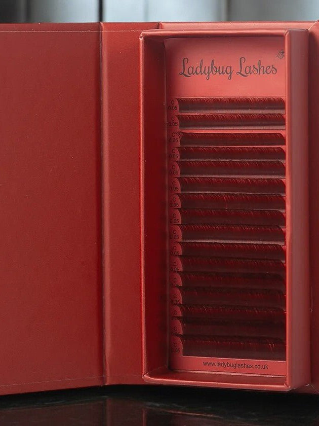 ladybuglashes lashglue lashtrays lashadhesive glueretention cloverlashes wlashes yylashes premades promades lashes