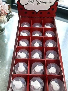 Bulk 30ml Lash Shampoo Bubble Gum – 18 with Display Stand