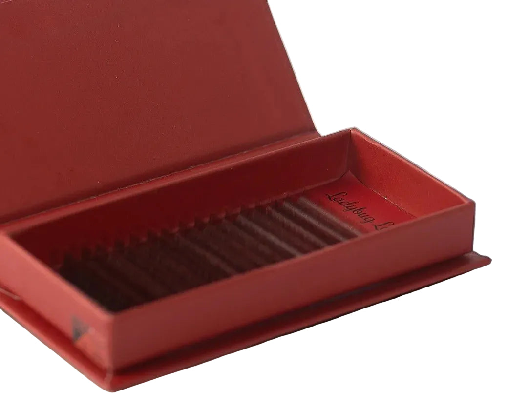 ladybuglashes lashglue lashtrays lashadhesive glueretention cloverlashes wlashes yylashes premades promades lashes