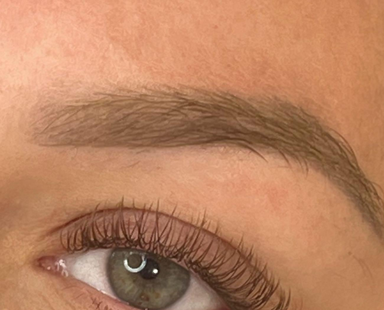 Cashmere Flat Classics – 16 Row Mixed Tray in Brown 🤎🤎 or Caramel 🤎🤎