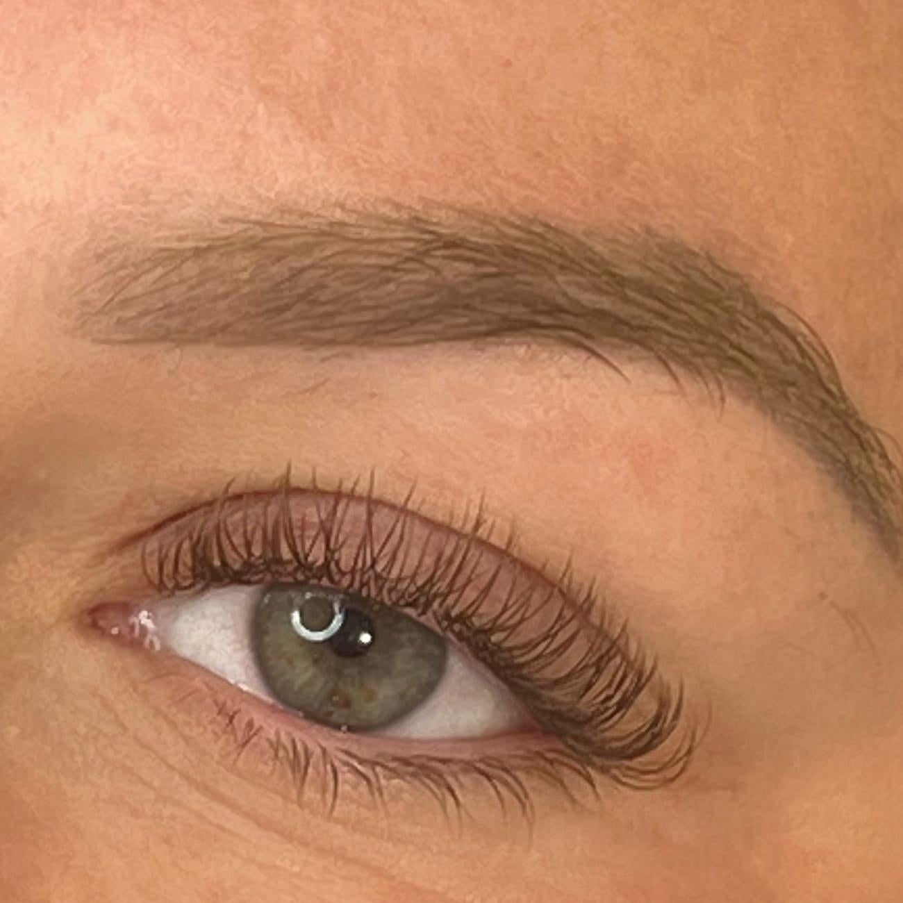 Cashmere Flat Classics – 16 Row Mixed Tray in Brown 🤎🤎 or Caramel 🤎🤎