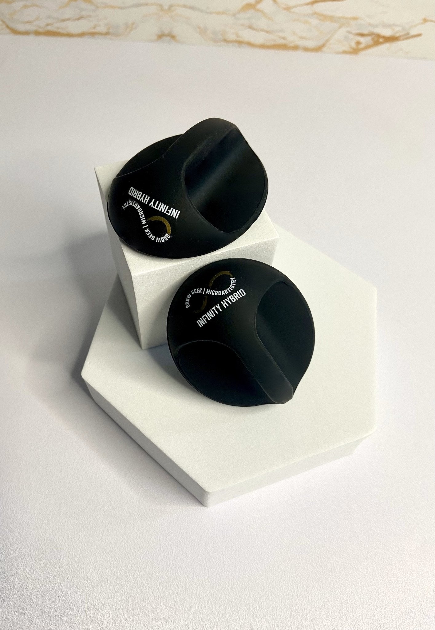 Simply Brilliant Hybrid Brow Exfoliating Pad