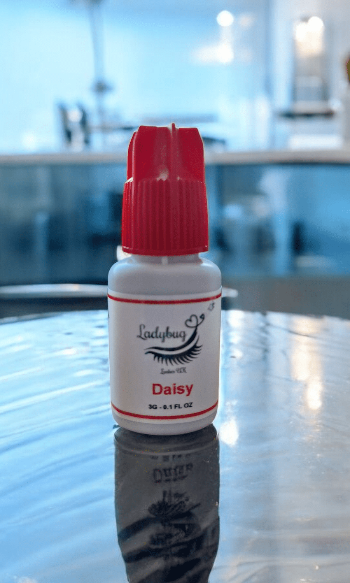 ladybuglashes lashglue lashtrays lashadhesive glueretention cloverlashes wlashes yylashes premades promades lashes