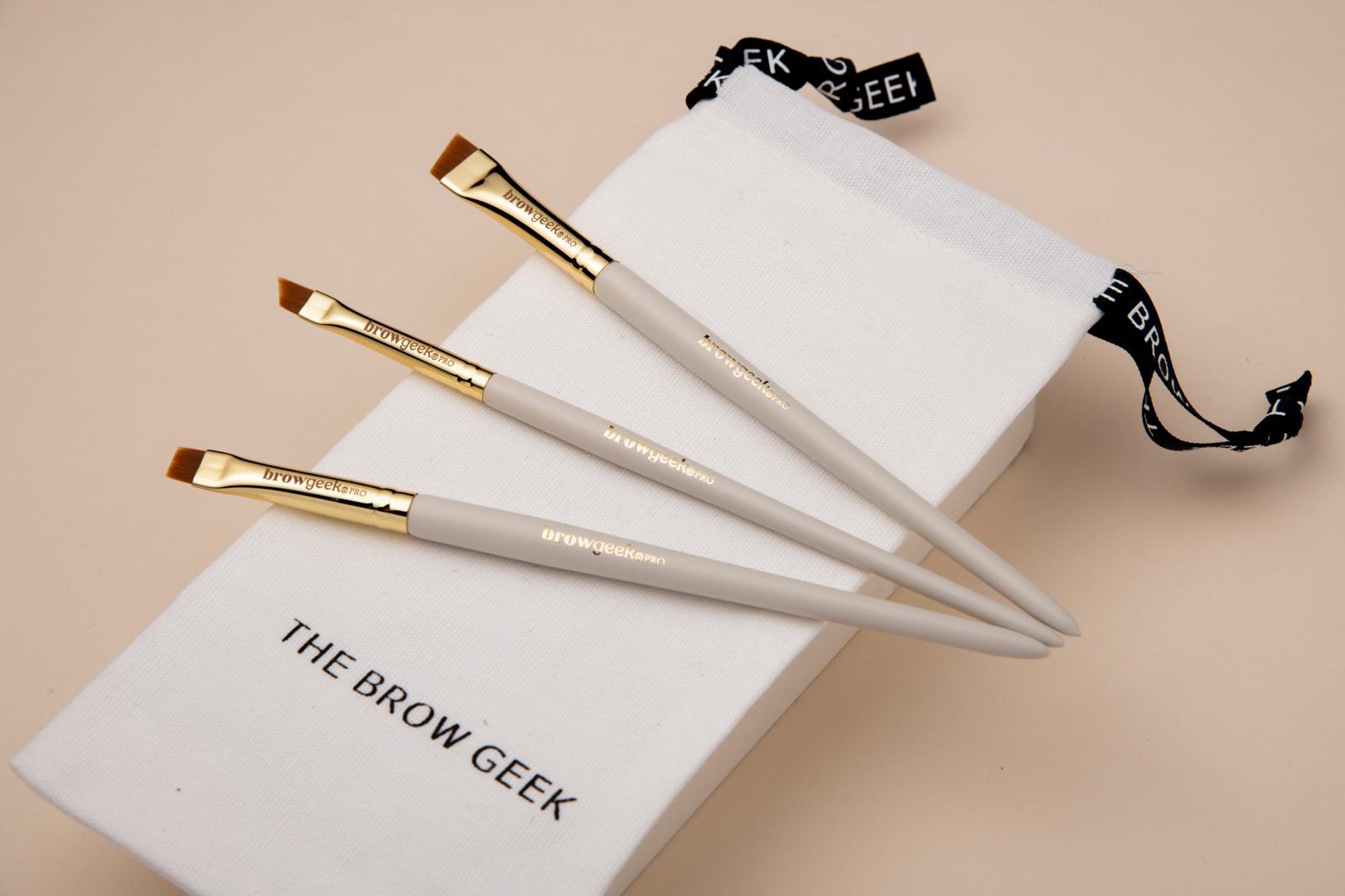 THE BROW GEEK PRO HYBRID BRUSH SET (3 BRUSHES PER KIT)
