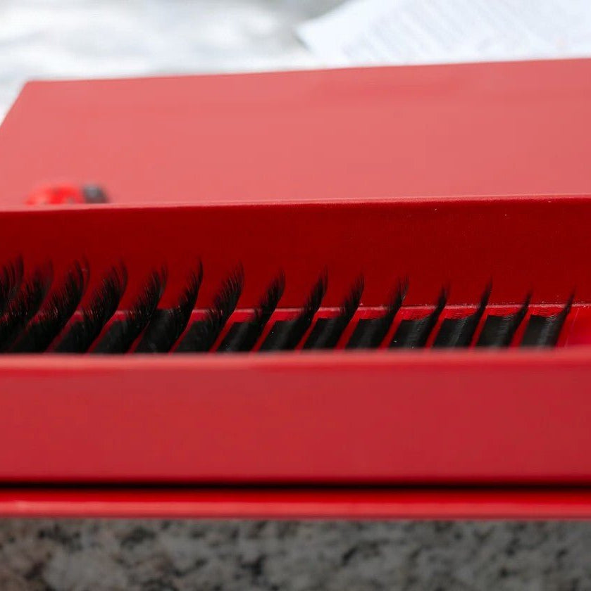 ladybuglashes lashglue lashtrays lashadhesive glueretention cloverlashes wlashes yylashes premades promades lashes