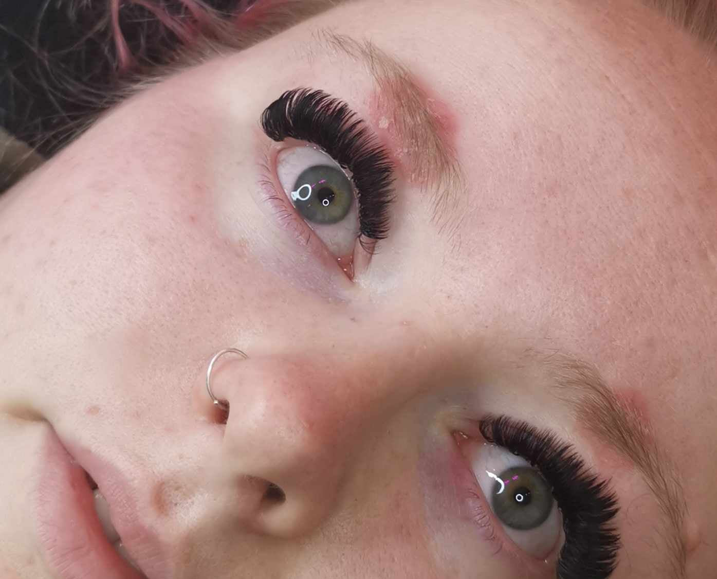 ladybuglashes lashglue lashtrays lashadhesive glueretention cloverlashes wlashes yylashes premades promades lashes