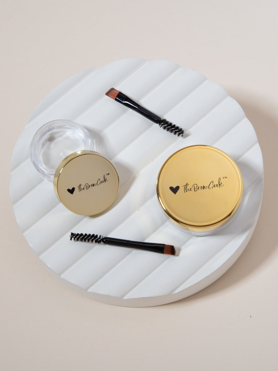 ladybuglashes lashglue lashtrays lashadhesive glueretention cloverlashes wlashes yylashes premades promades lashes