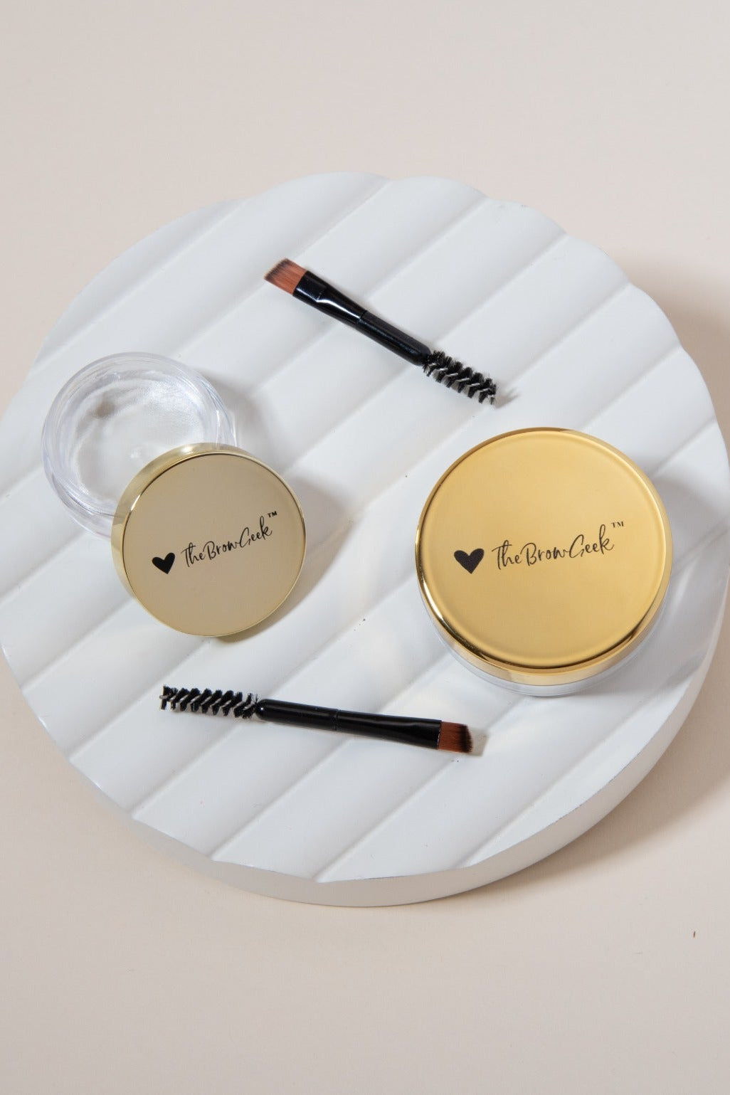 ladybuglashes lashglue lashtrays lashadhesive glueretention cloverlashes wlashes yylashes premades promades lashes