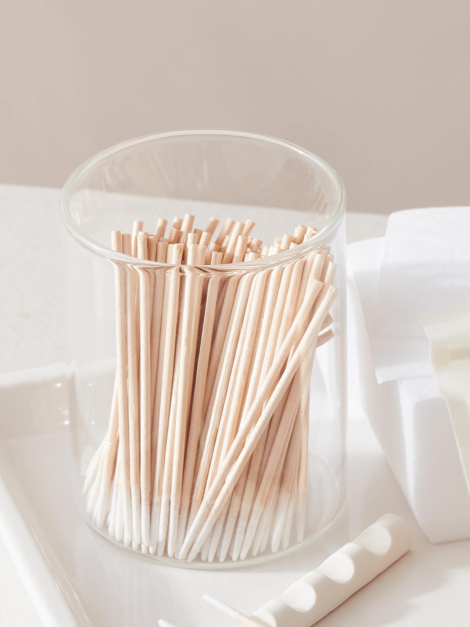 ladybuglashes lashglue lashtrays lashadhesive glueretention cloverlashes wlashes yylashes premades promades lashes