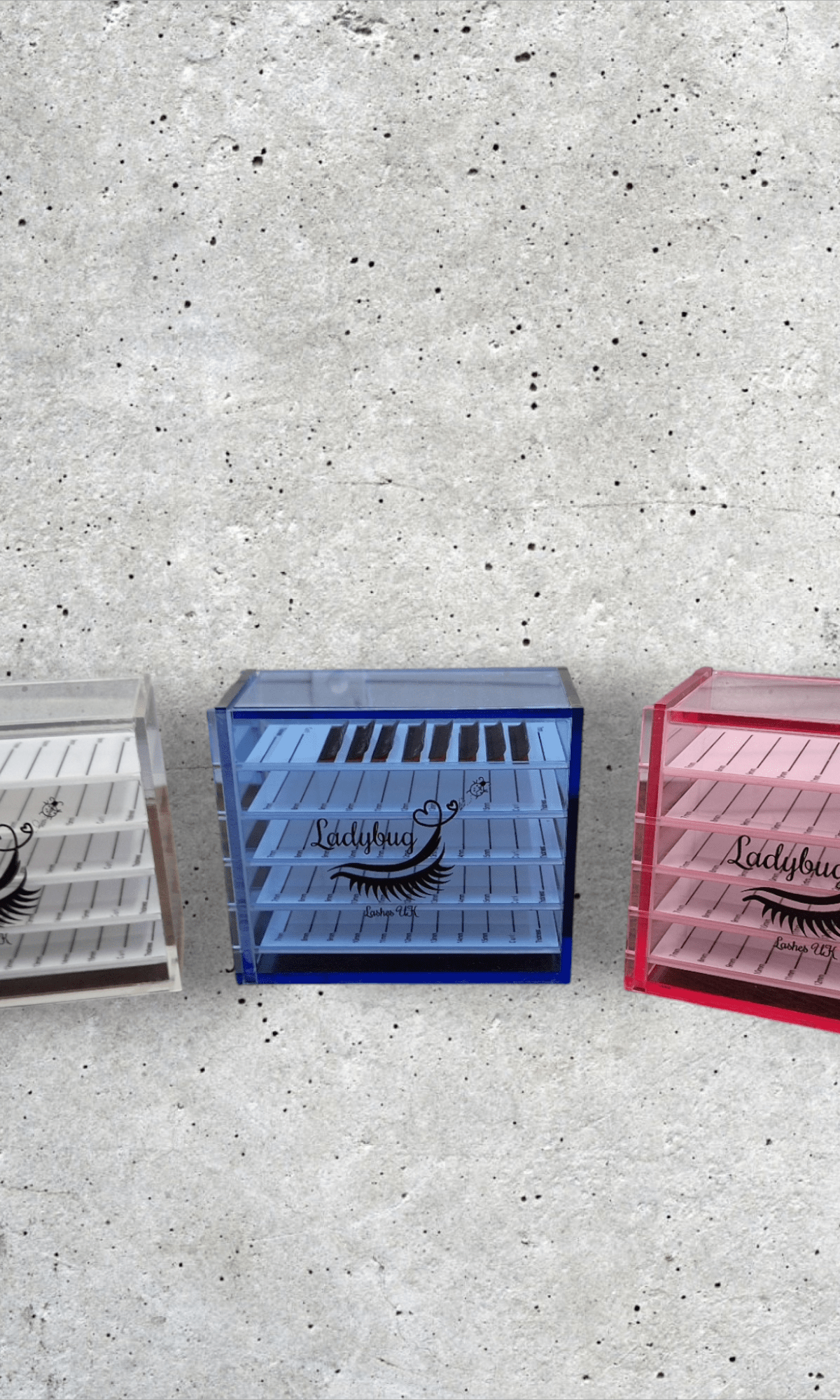 ladybuglashes lashglue lashtrays lashadhesive glueretention cloverlashes wlashes yylashes premades promades lashes