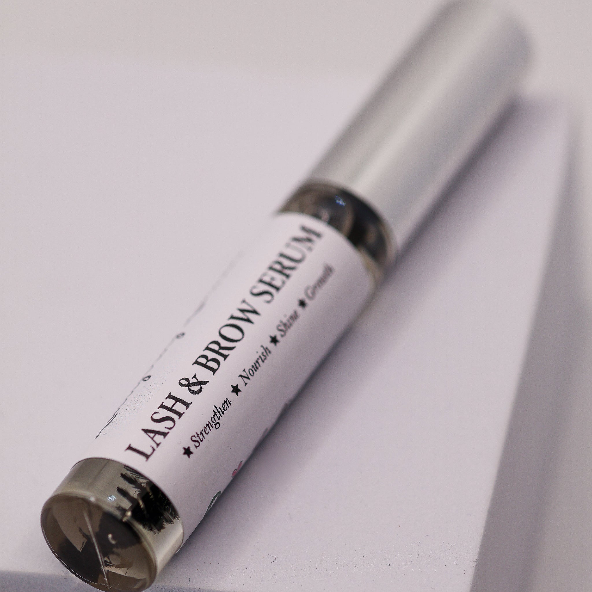 LADYBUGLASHES Lash & Brow Growth Conditioning Serum 10ml