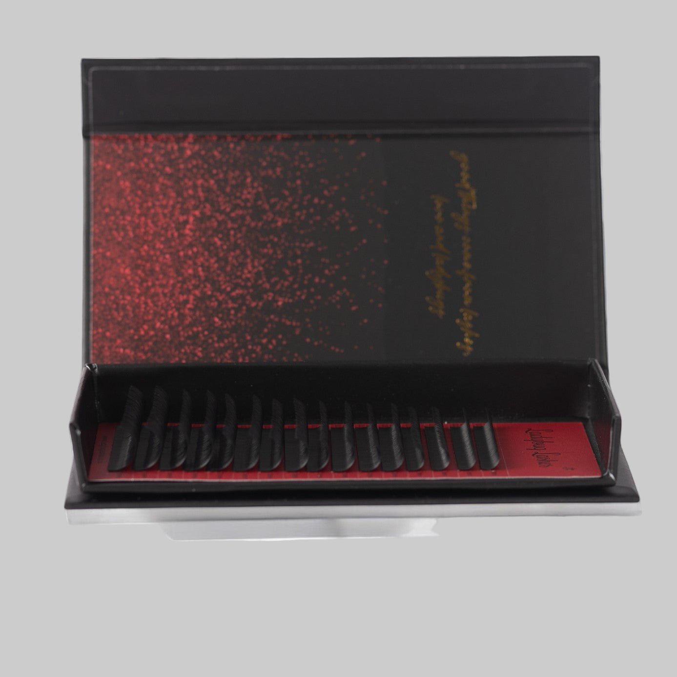 ladybuglashes lashglue lashtrays lashadhesive glueretention cloverlashes wlashes yylashes premades promades lashes