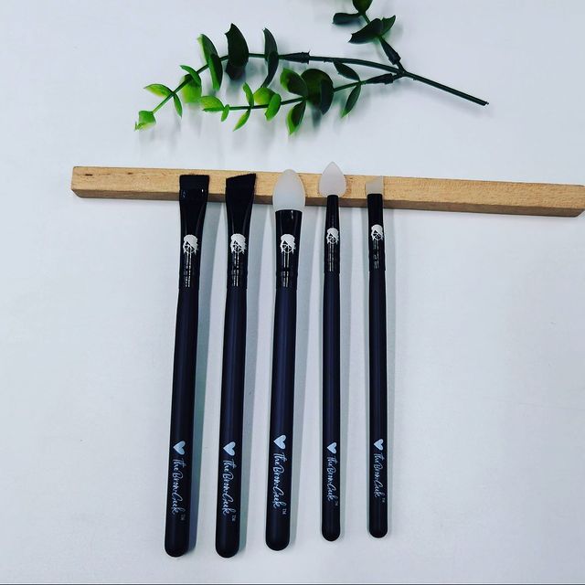 The Brow Geek™ Your Magic Wands Brow Brushes