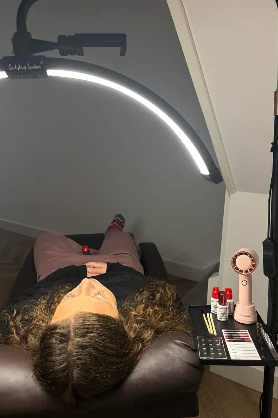 ladybuglashes lashglue lashtrays lashadhesive glueretention cloverlashes wlashes yylashes premades promades lashes