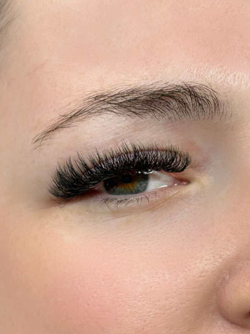 8D Clover Lashes 16 row mixed tray