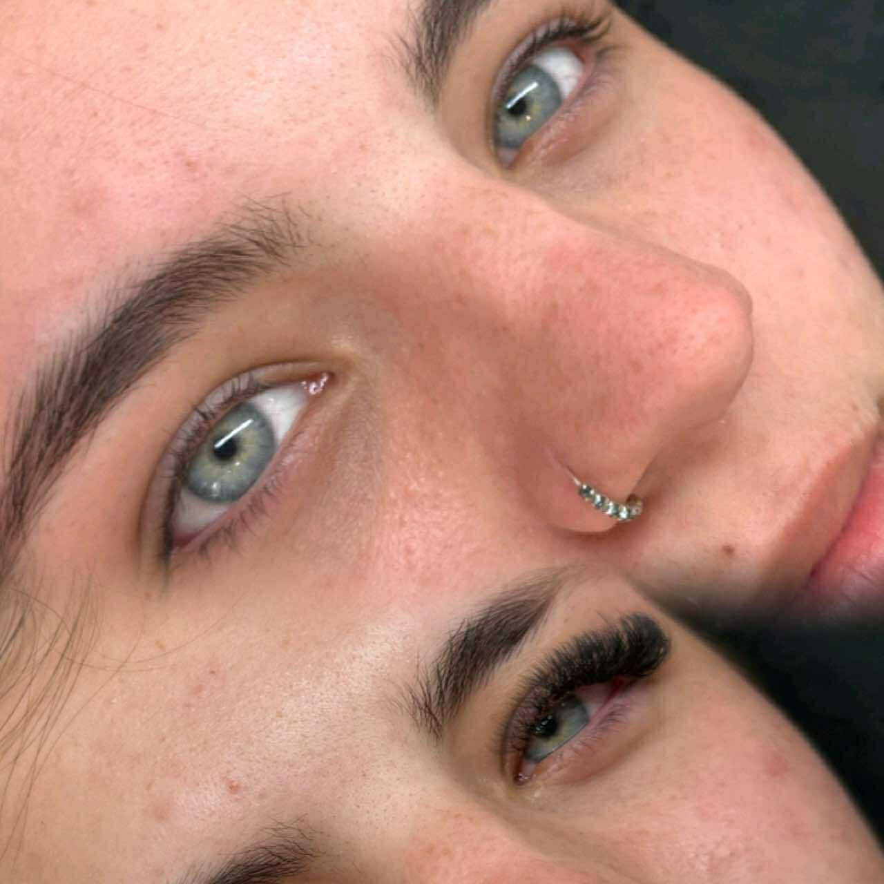 8D Clover Lashes 16 row mixed tray