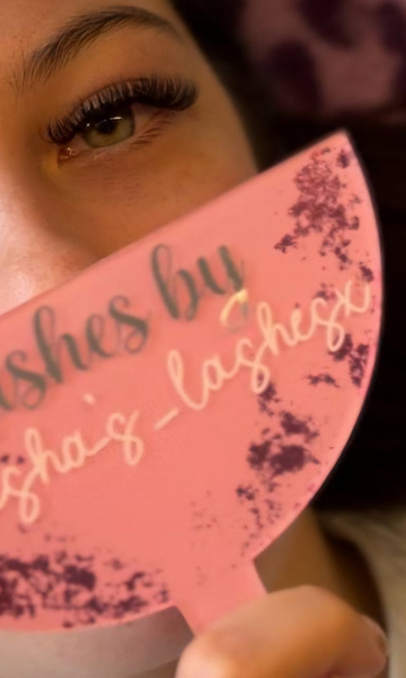 ladybuglashes lashglue lashtrays lashadhesive glueretention cloverlashes wlashes yylashes premades promades lashes