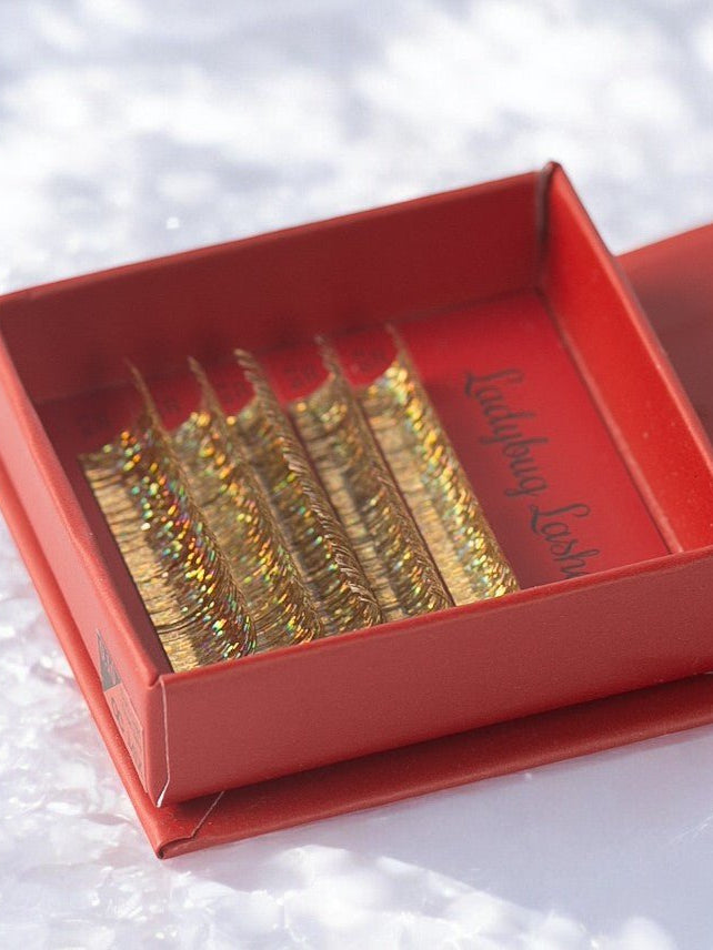 ladybuglashes lashglue lashtrays lashadhesive glueretention cloverlashes wlashes yylashes premades promades lashes