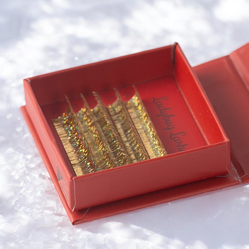 ladybuglashes lashglue lashtrays lashadhesive glueretention cloverlashes wlashes yylashes premades promades lashes