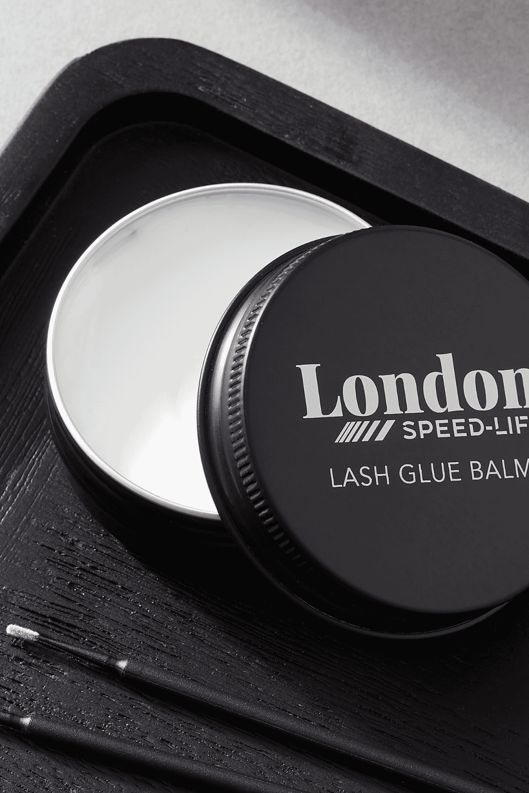 ladybuglashes lashglue lashtrays lashadhesive glueretention cloverlashes wlashes yylashes premades promades lashes