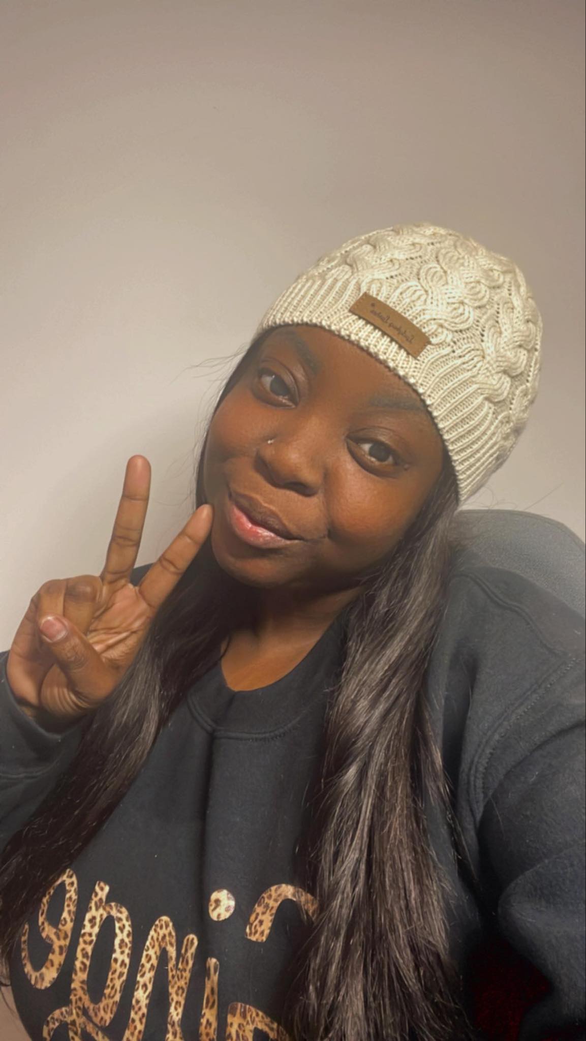 ladybuglashes lashglue lashtrays lashadhesive glueretention cloverlashes wlashes yylashes premades promades lashes