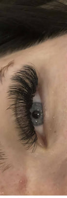 10D Clover Lashes 16 row mixed box