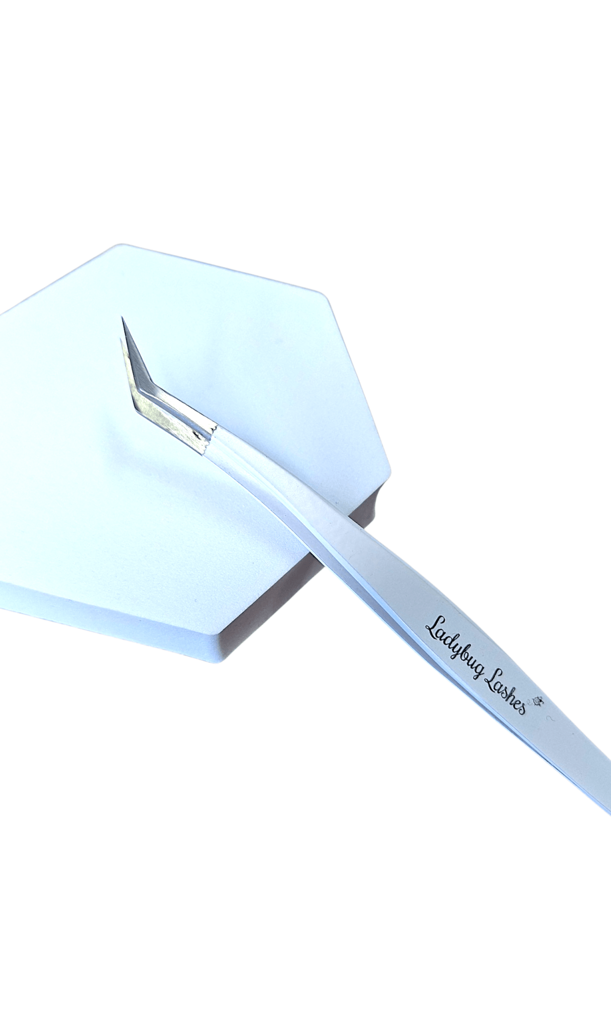 Angled Volume Tweezers (Non-Fibre Grip) – Perfect for Fan Creation