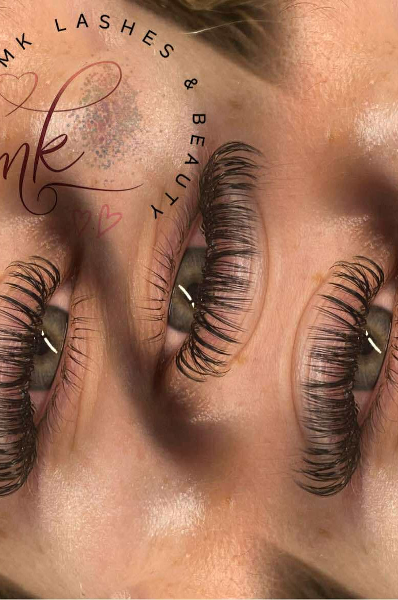 ladybuglashes lashglue lashtrays lashadhesive glueretention cloverlashes wlashes yylashes premades promades lashes