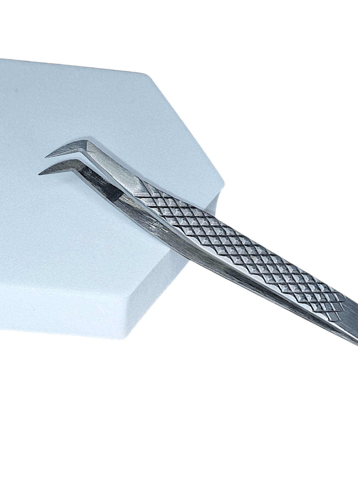 Halo 90 Tweezers with Fibre Grip – Perfect for Promade, Classic & Volume Lashes