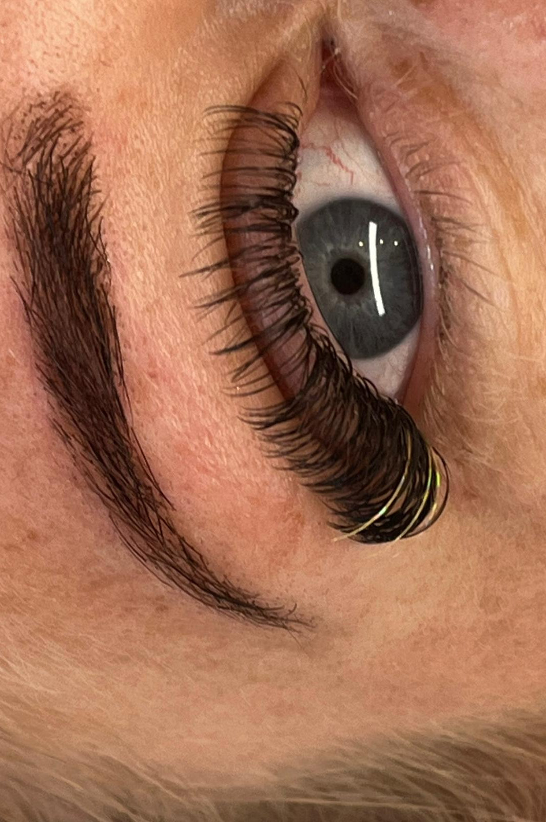 ladybuglashes lashglue lashtrays lashadhesive glueretention cloverlashes wlashes yylashes premades promades lashes