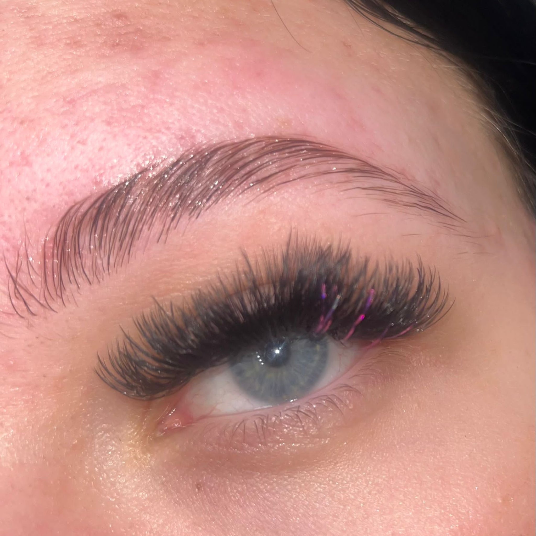 After applying LADYBUGLASHES Brow Gel – groomed defined brows