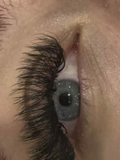 10D Clover Lashes 16 row mixed box