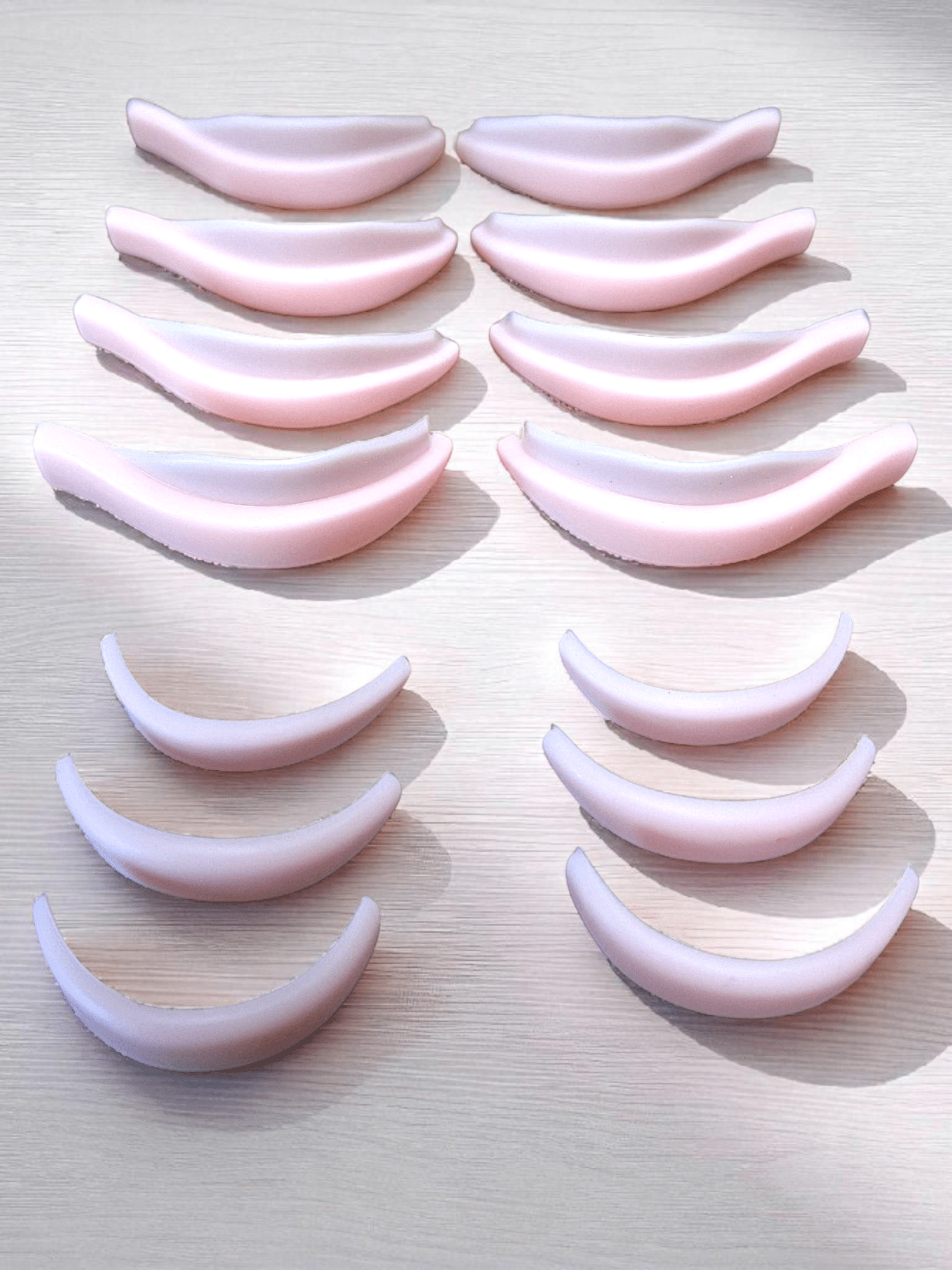 ladybuglashes lashglue lashtrays lashadhesive glueretention cloverlashes wlashes yylashes premades promades lashes