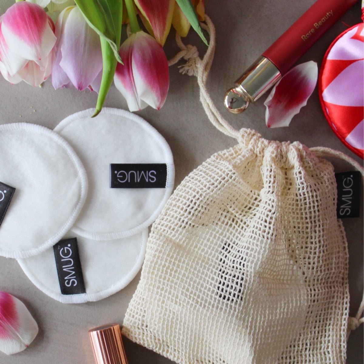 ladybuglashes lashglue lashtrays lashadhesive glueretention cloverlashes wlashes yylashes premades promades lashes