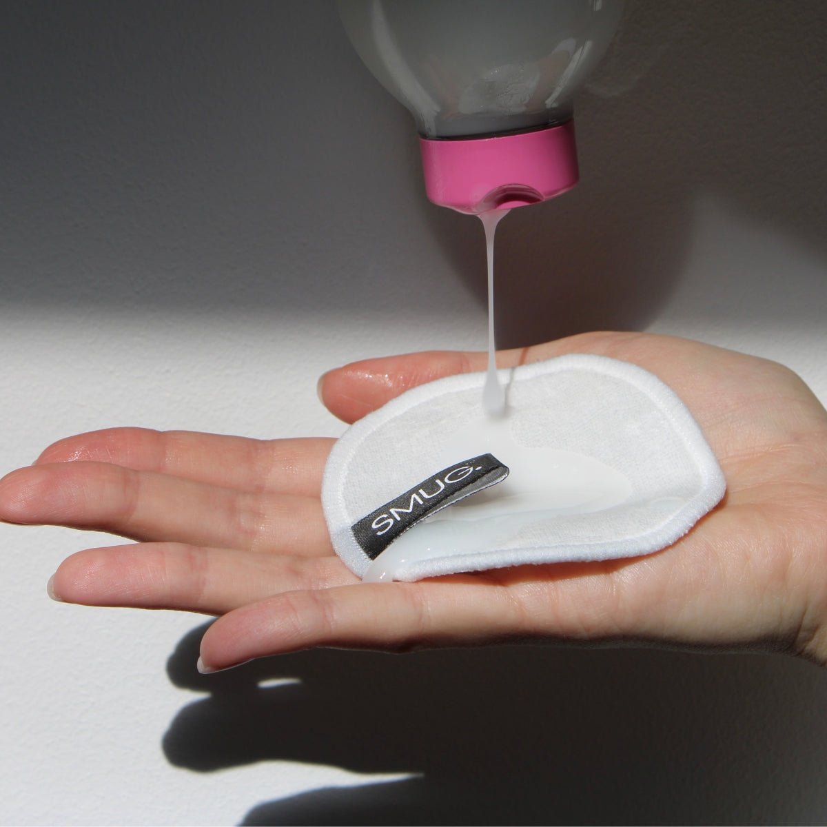 ladybuglashes lashglue lashtrays lashadhesive glueretention cloverlashes wlashes yylashes premades promades lashes