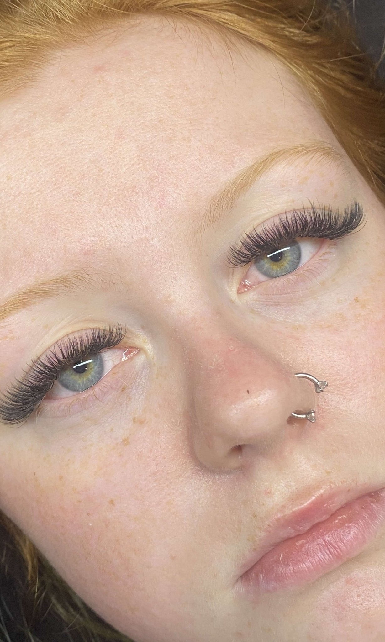 ladybuglashes lashglue lashtrays lashadhesive glueretention cloverlashes wlashes yylashes premades promades lashes