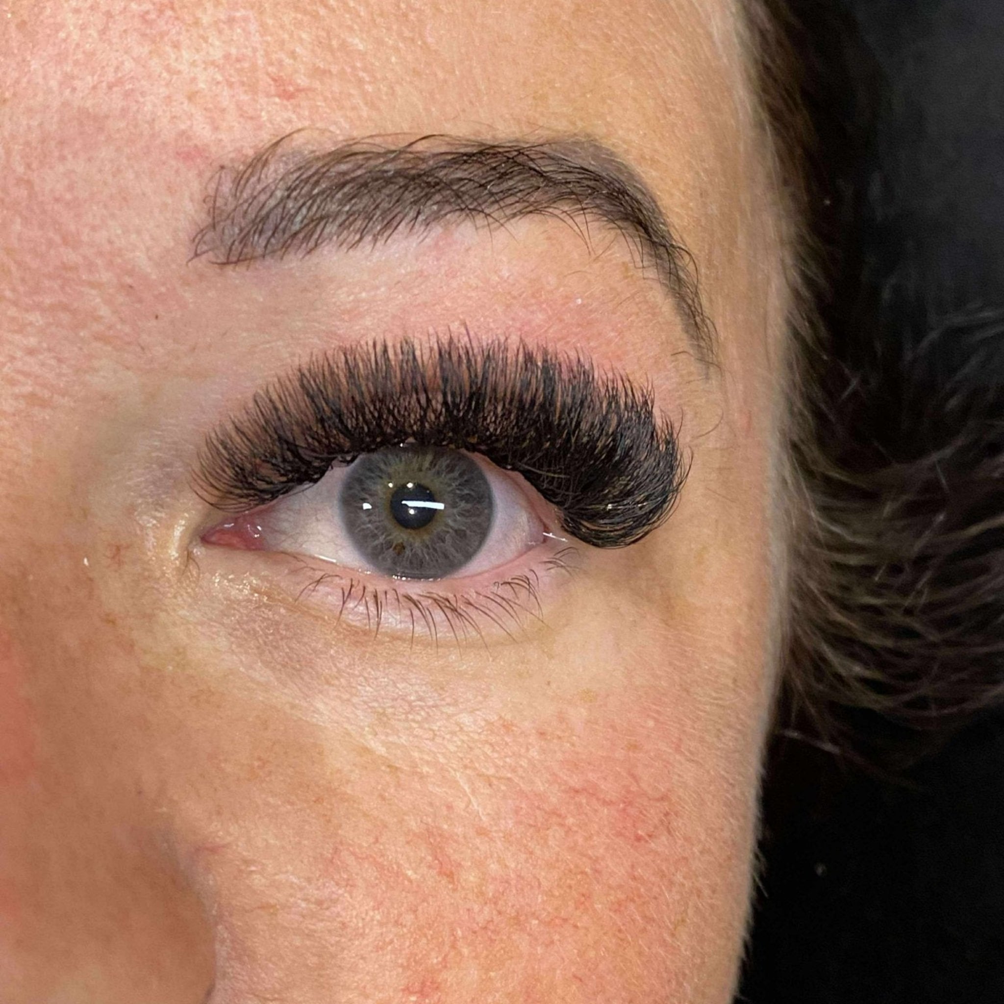 10D Clover Lashes 16 row mixed box
